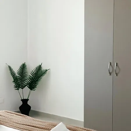 Js House 3 Apartment *